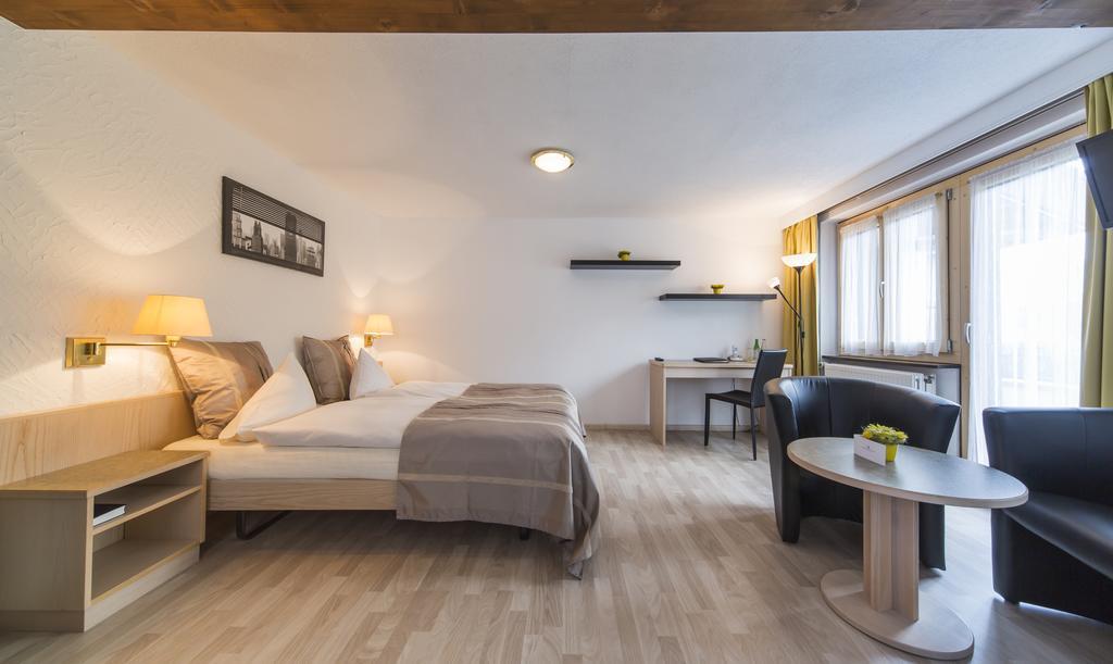 Relais Bayard Hotel Leuk Bilik gambar